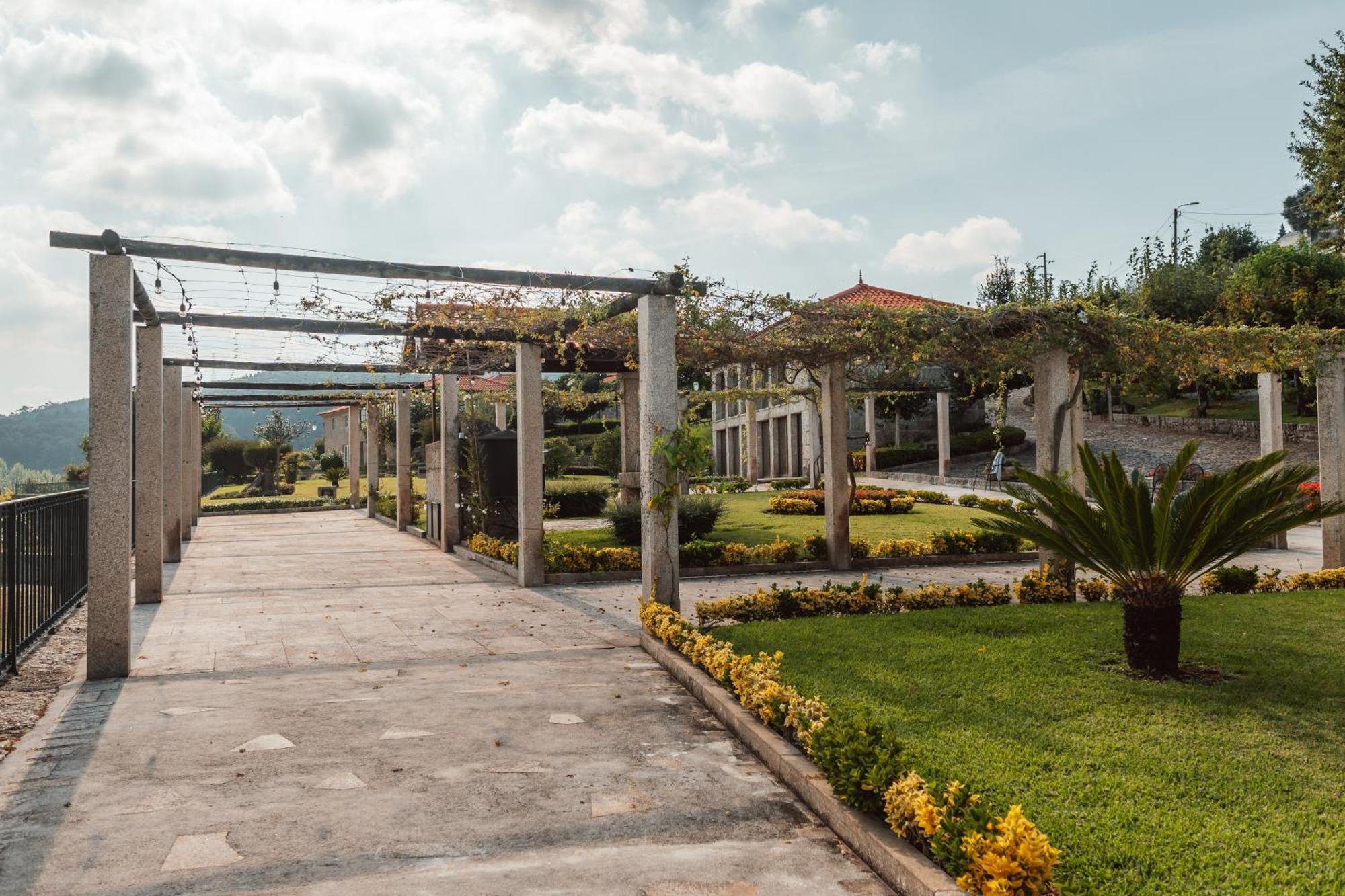 Quinta Da Eira Do Sol Villa Guimarães Eksteriør billede